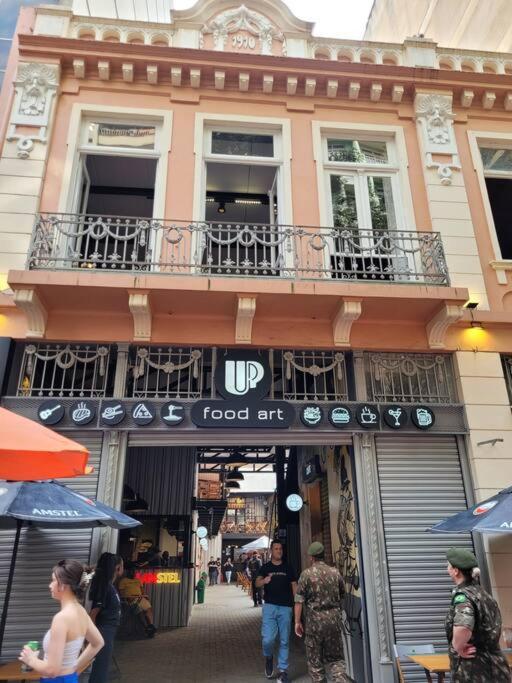 15 Andar, Studio, Centro, Vista Incrivel 阿雷格里港 外观 照片