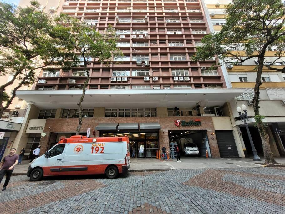 15 Andar, Studio, Centro, Vista Incrivel 阿雷格里港 外观 照片